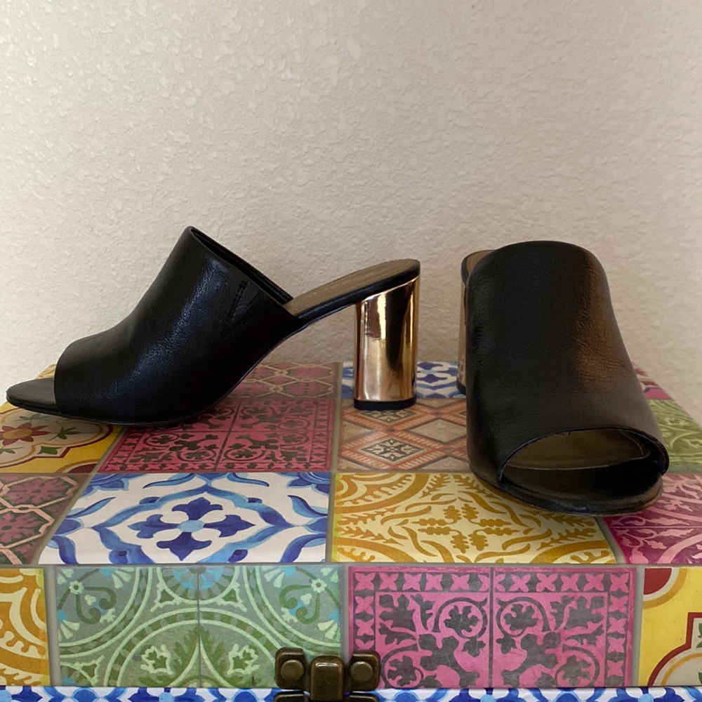 Leather mules
